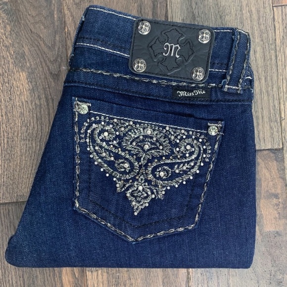Miss Me Denim - Miss Me Signature Skinny Jeans Dark Wash Silver Embellished Pockets Size 28
